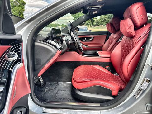 Used 2025 Mercedes-Benz S 580 4MATIC Sedan image 10