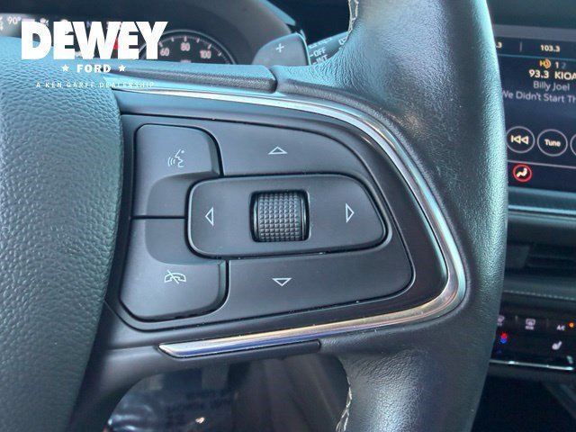 Used 2021 Buick Envision Essence AWD/4WD image 15