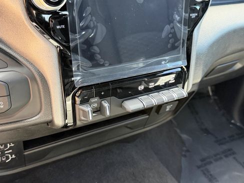 Used 2025 RAM 2500 Tradesman AWD/4WD image 23