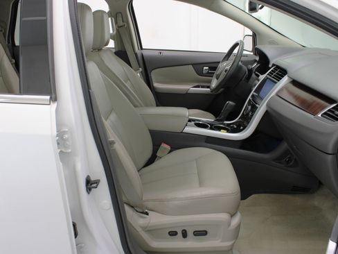 Used 2012 Ford Edge Limited image 45