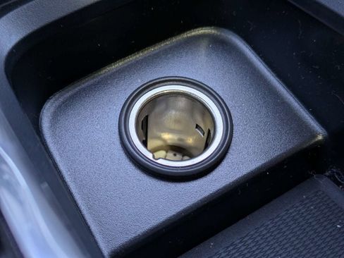 New 2026 Volvo XC60 B5 Core w/ Protection Package image 31