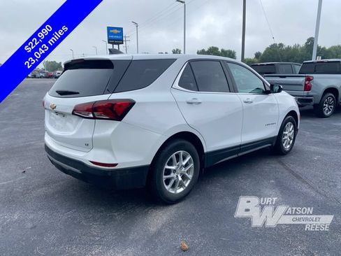 Used 2024 Chevrolet Equinox LT w/ LPO, Floor Liner Package FWD image 7