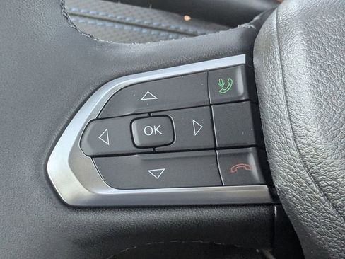 New 2026 Jeep Compass Limited image 18