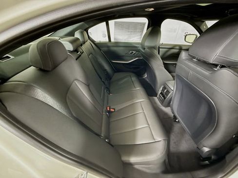New 2026 BMW 330i xDrive Sedan w/ Convenience Package image 28