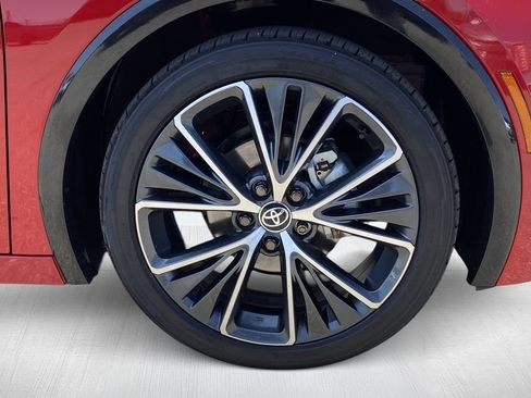 Certified 2026 Toyota Prius XLE FWD image 14