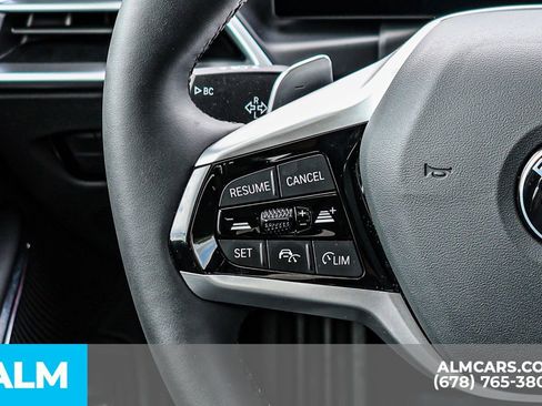 Used 2025 BMW 330i Sedan image 34