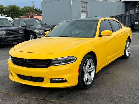 Used 2018 Dodge Charger SXT Plus w/ Quick Order Package 29J RWD image 6