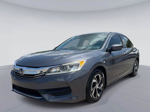 Certified 2017 Honda Accord LX image 8