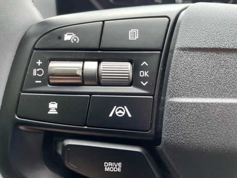 Used 2025 Kia EV6 Light image 11