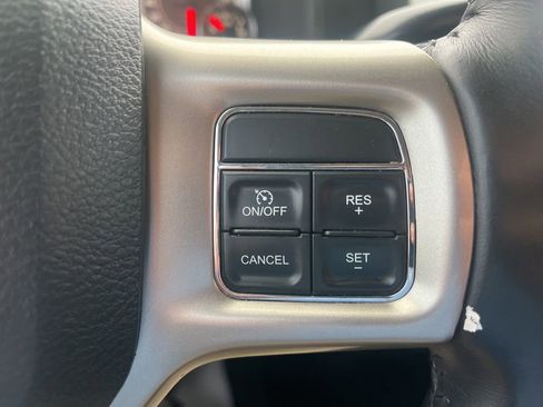 Used 2018 RAM 2500 Laramie AWD/4WD image 39