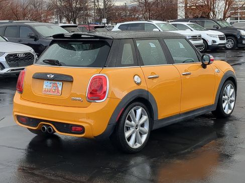 Used 2015 MINI Cooper S image 3