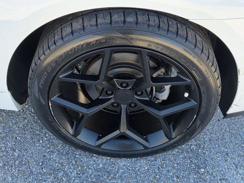 Used 2015 Chevrolet Camaro LT w/ RS Package image 32