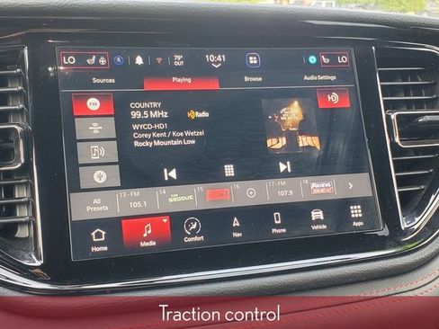 Used 2025 Dodge Durango GT w/ Blacktop Package AWD/4WD image 23
