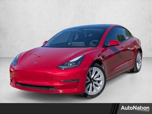 Used 2021 Tesla Model 3 Standard Range Plus RWD image 1