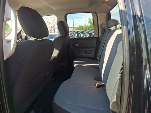 Used 2024 RAM 1500 Classic SLT AWD/4WD image 20