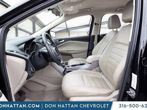 Used 2015 Ford Escape SE w/ Equipment Group 201A FWD image 3