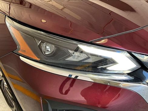 Used 2025 Nissan Altima 2.5 SV FWD image 30