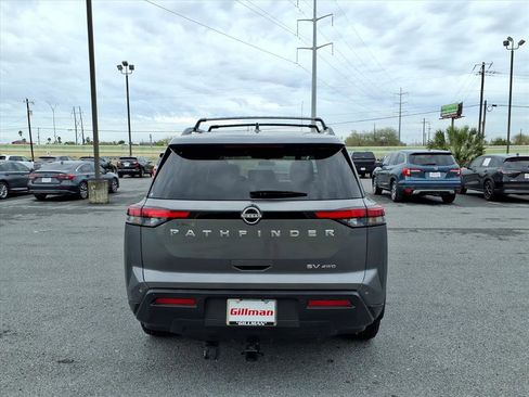 Used 2022 Nissan Pathfinder SV image 7