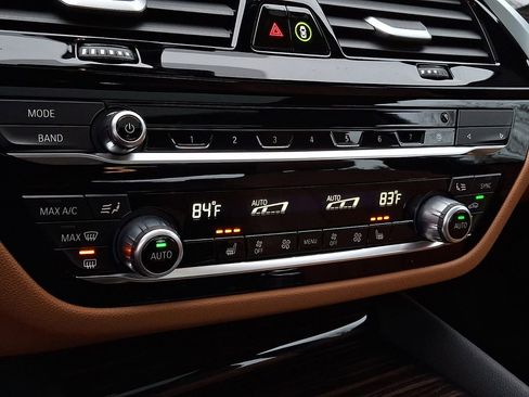 Certified 2023 BMW 540i xDrive w/ Premium Package image 13