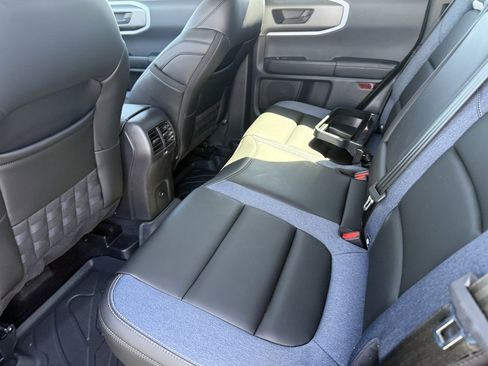 Used 2025 Ford Bronco Sport Outer Banks AWD/4WD image 23