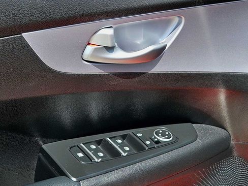 Used 2024 Kia Forte LXS FWD image 28