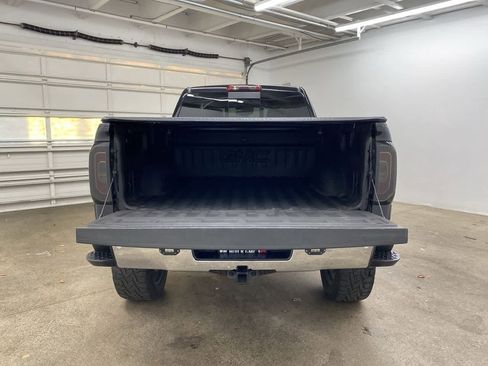 Used 2017 GMC Sierra 1500 SLT image 26