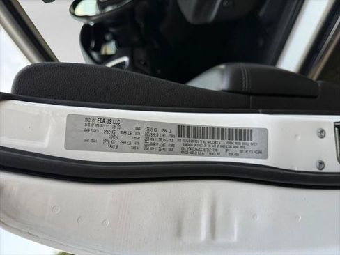 Certified 2020 Dodge Durango SXT AWD/4WD image 34