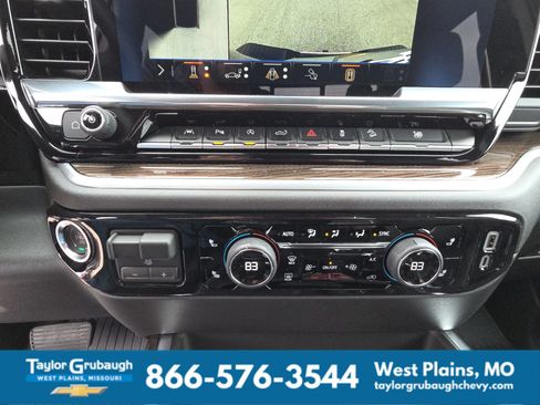 New 2026 Chevrolet Silverado 1500 LT w/ Z71 Off-Road Package AWD/4WD image 25
