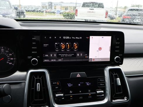 Used 2022 Kia Sorento SX FWD image 24