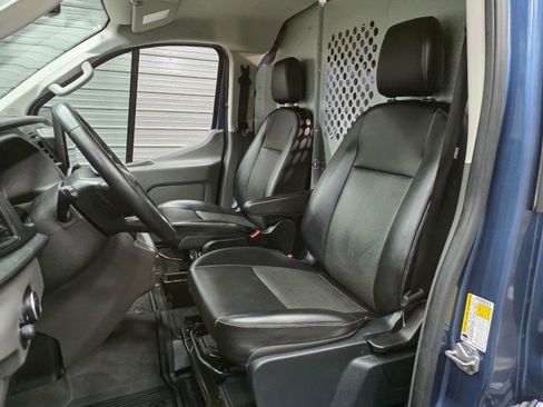 Used 2023 Ford Transit 150 Low Roof RWD image 18