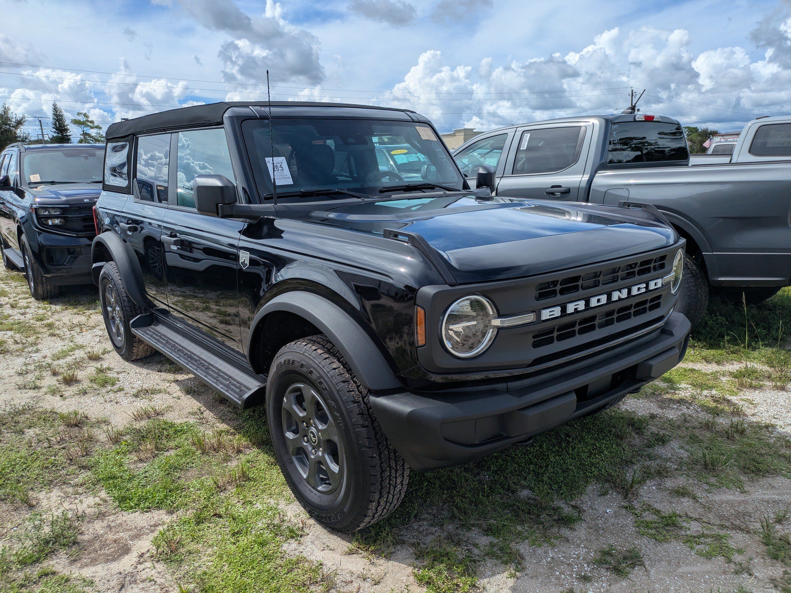 Used 2026 Ford Bronco Big Bend AWD/4WD image 2