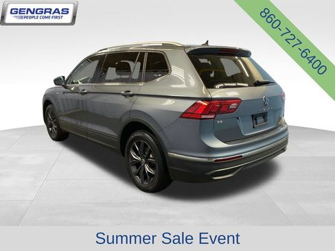 Used 2022 Volkswagen Tiguan SE AWD/4WD image 4