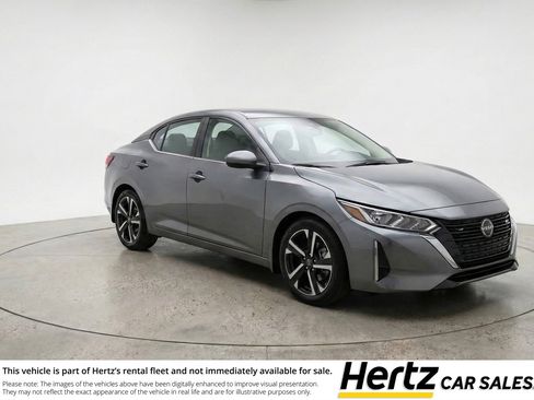 Used 2025 Nissan Sentra SV image 1