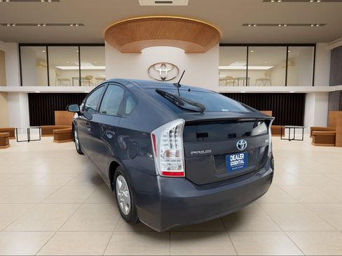 Used 2010 Toyota Prius Four FWD image 5