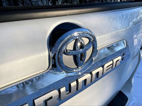 Certified 2022 Toyota 4Runner Limited image 29