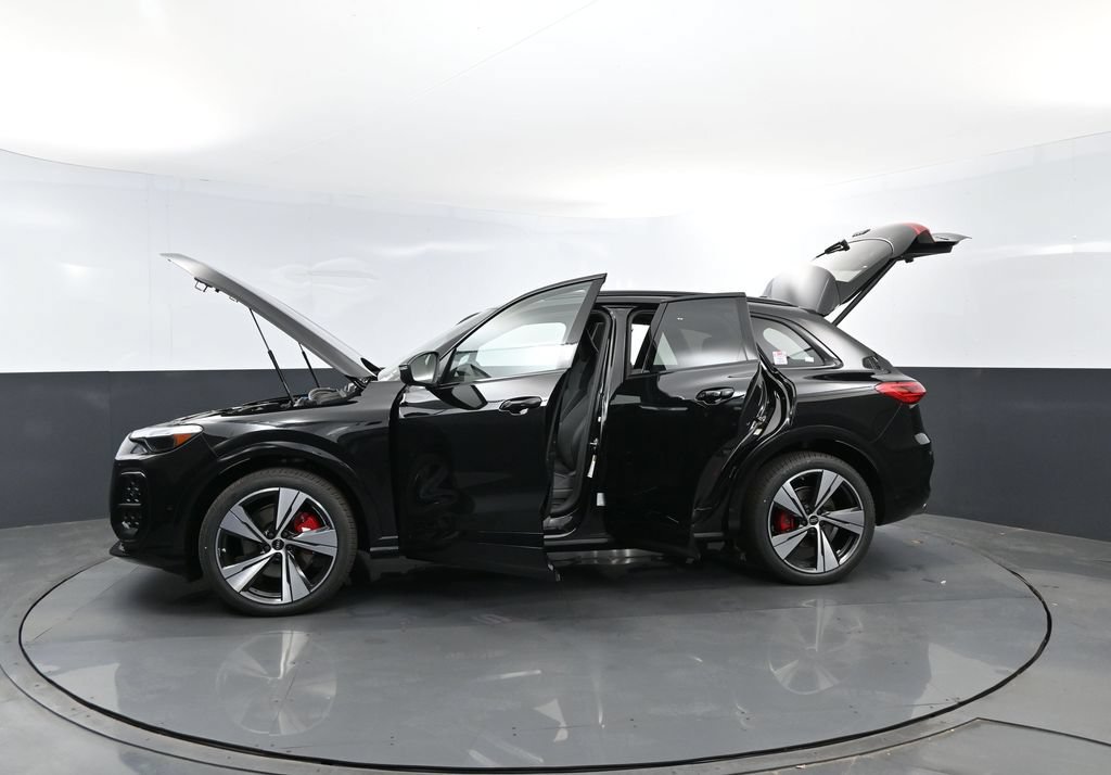 New 2026 Audi SQ5 Premium Plus AWD/4WD image 29