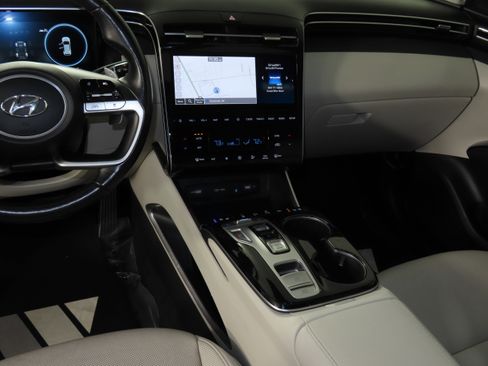 Used 2024 Hyundai Tucson Limited image 41