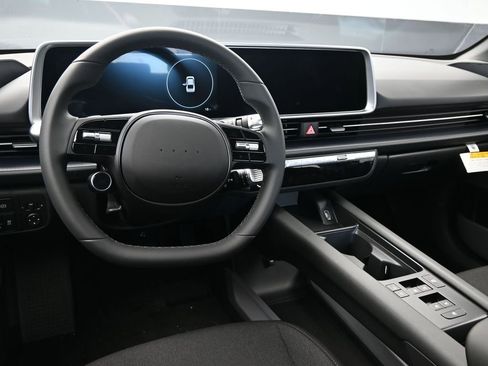 New 2025 Hyundai Ioniq 6 SE image 21