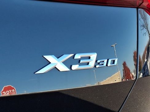 Certified 2025 BMW X3 xDrive30i w/ Convenience Package image 29