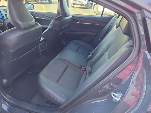Used 2025 Toyota Camry XSE image 12
