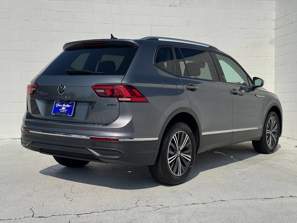 Used 2024 Volkswagen Tiguan Wolfsburg Edition AWD/4WD image 13