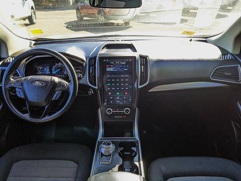Used 2023 Ford Edge SE AWD/4WD image 7
