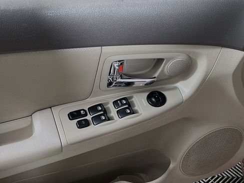 Used 2009 Kia Spectra EX image 17