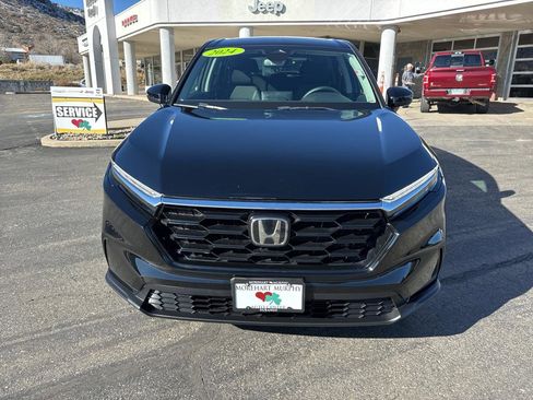 Used 2024 Honda CR-V EX image 2