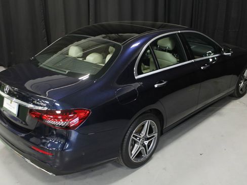 Used 2022 Mercedes-Benz E 350 4MATIC Sedan image 13