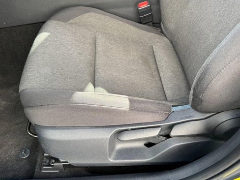 Certified 2025 Toyota Camry Hybrid image 22