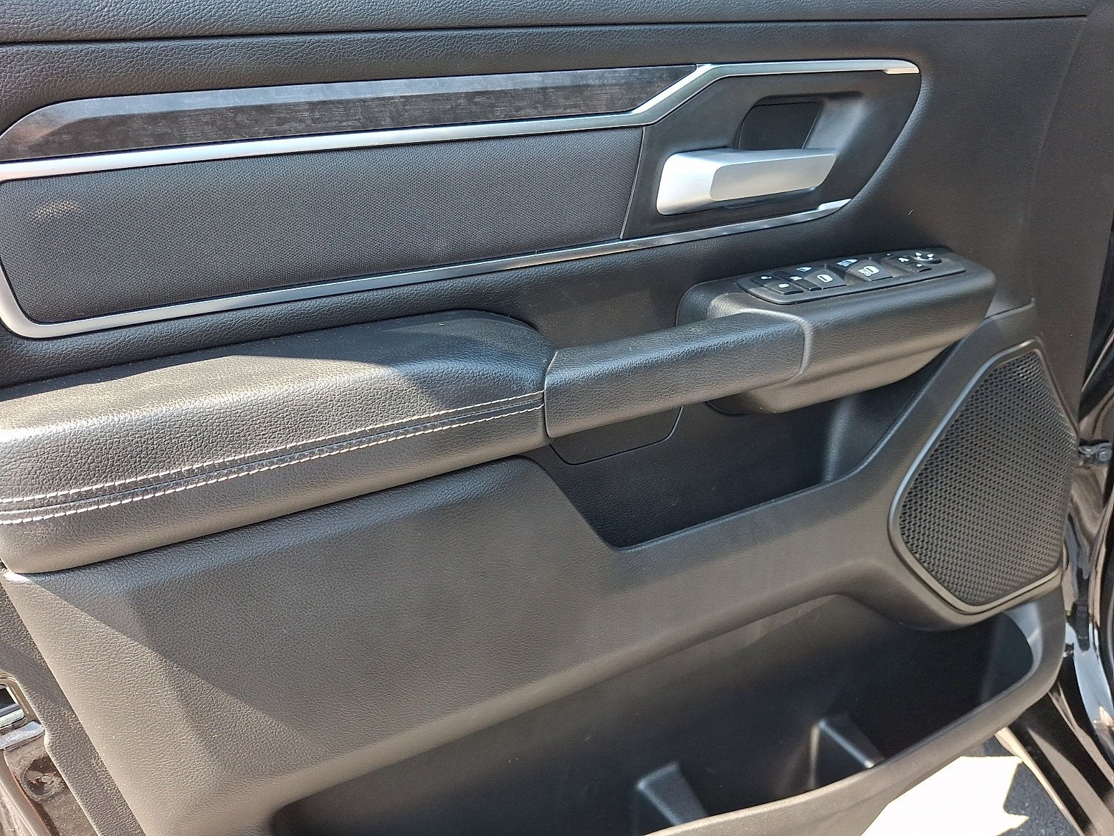 Certified 2024 RAM 1500 Big Horn AWD/4WD image 12