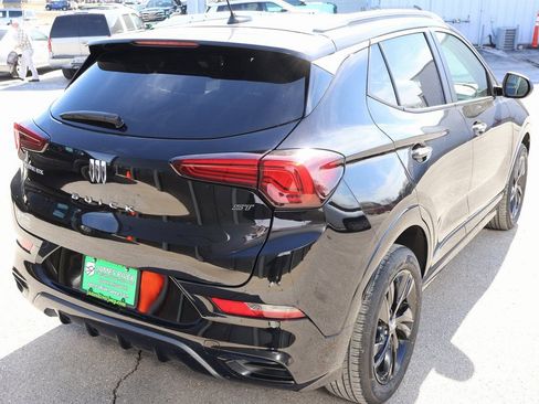 Used 2024 Buick Encore GX Sport Touring image 5