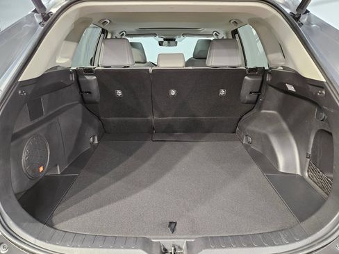 Used 2021 Toyota RAV4 Limited FWD image 18