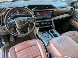 Used 2024 GMC Sierra 3500 Denali Ultimate video 4